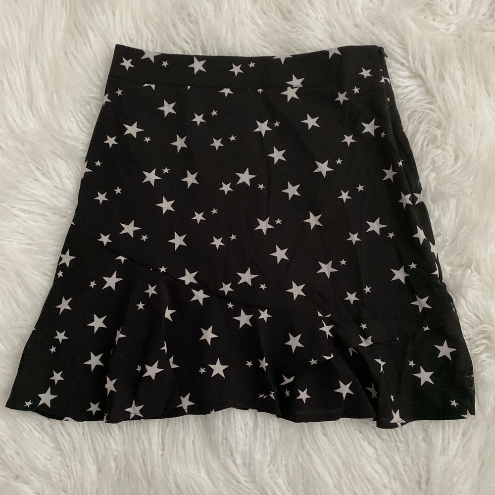 BLACK STAR SKIRT